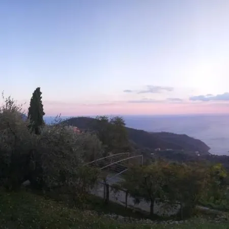 La Casa Del Pittore Reggimonti